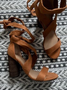 CALL IT SPRING Tan Suede Wrap-Heel Sandals